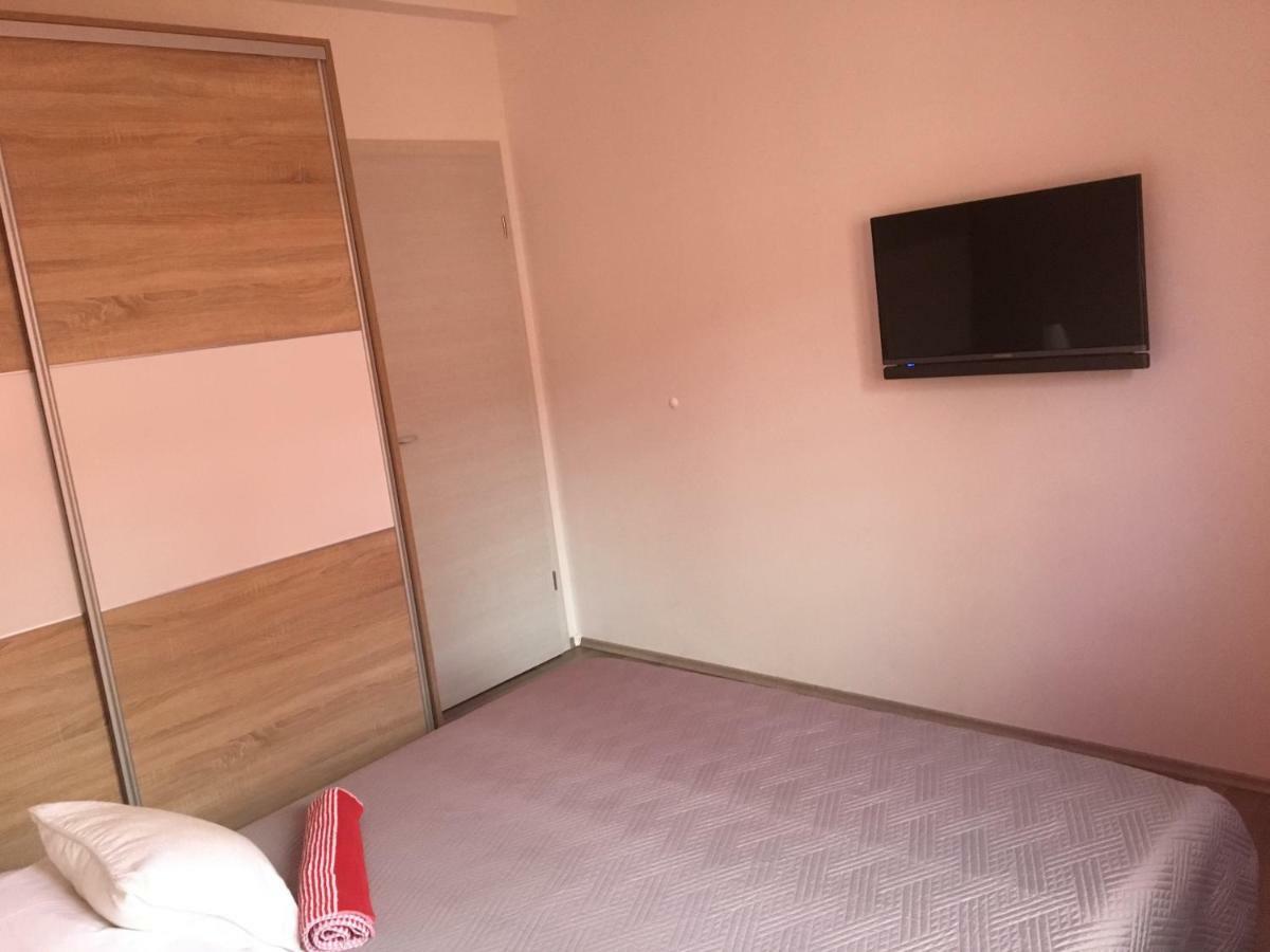 Apartment Vedran Kastela Exterior photo