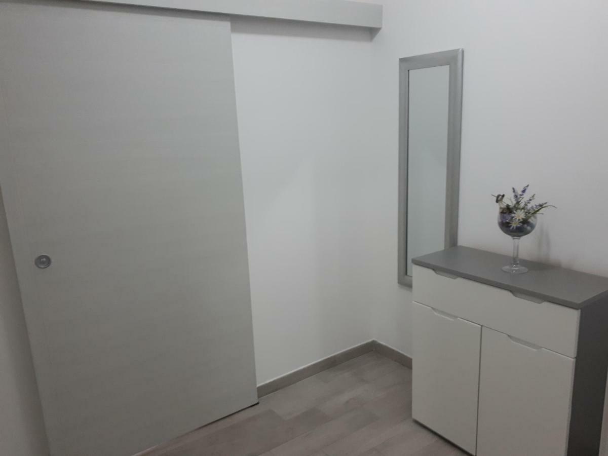 Apartment Vedran Kastela Exterior photo